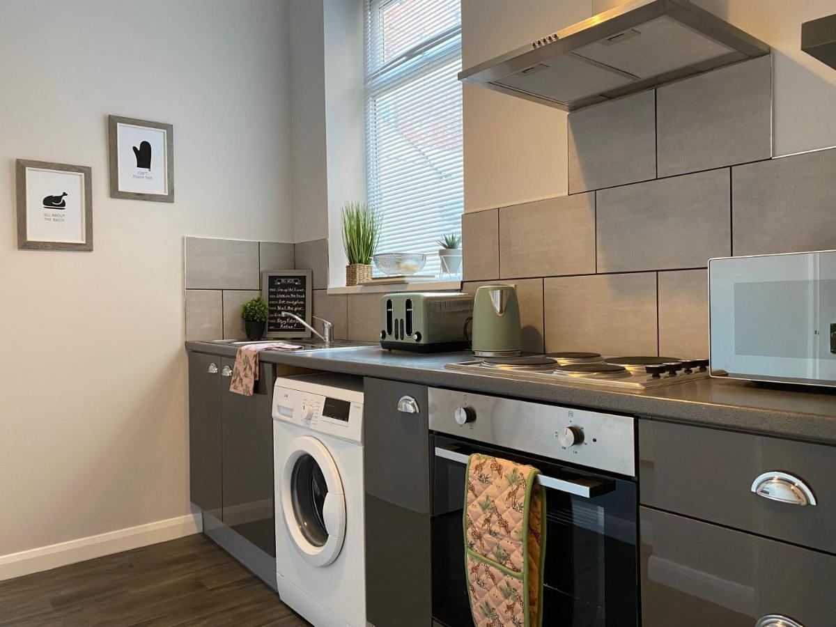 Blackpool Sleepover Apartment 1 Free Parking Sleeps 6 Exterior photo