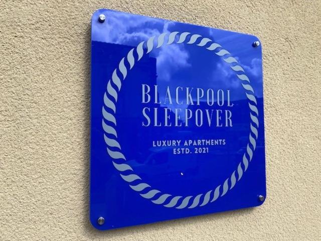Blackpool Sleepover Apartment 1 Free Parking Sleeps 6 Exterior photo